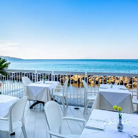 Casa Caterina Deluxe Sorrento Coast 아파트 메타